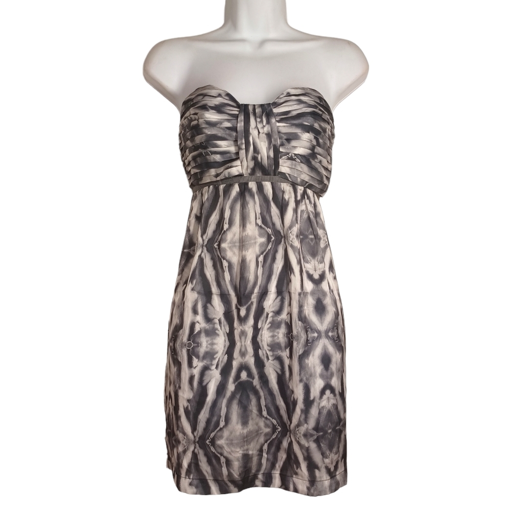 MATIX Gray Pleated Strapless Geometric Print Mini Dress Medium NWT